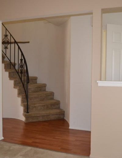 royal-woods-townhomes-apartments-for-rent-in-riverview-mi-gallery-12