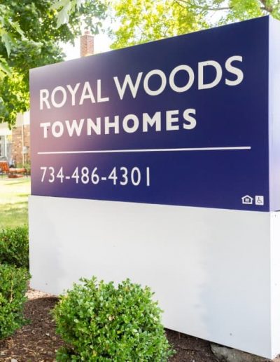 royal-woods-townhomes-apartments-for-rent-in-riverview-mi-gallery-4