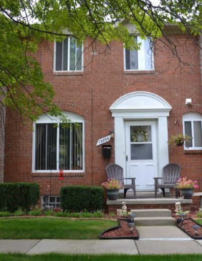 royal-woods-townhomes-apartments-for-rent-in-riverview-mi-gallery-6